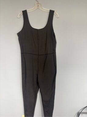 Black Women's Athletic Jumpsuit - Classic Scoop Neck